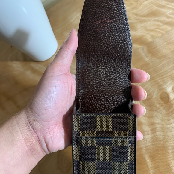 Louis Vuitton Cigarette Case - Picture 9 of 16